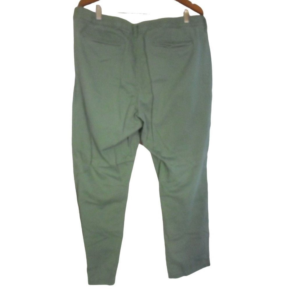Casual Army Green Size 18 Girlfriend Casual Chino cotton Blend pants - Picture 5 of 6